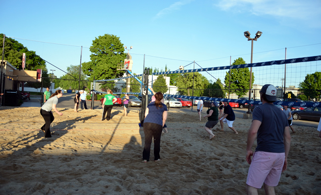 Volleyball Memory Lanes